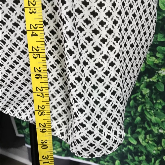 H&M Sheer Blouse Size 8 Black & White Women's_626 - Picture 3 of 5